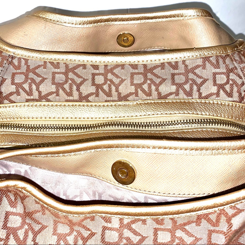 DONNA KARAN NEW YORK Satchel Chino Logo Gold Bag - Picture 8 of 13